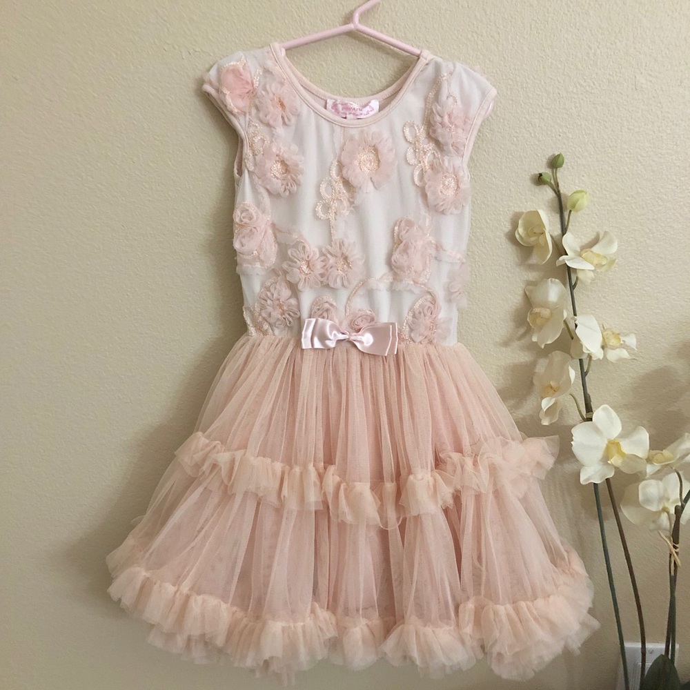 Pretty Popatu dress for toddler girl Size 5/6